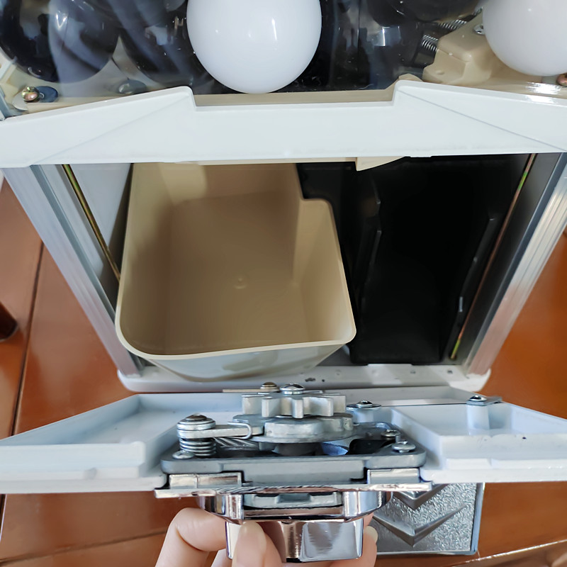 Jetonlu yumurta çevirme aktivi - Coin Pusher Machine incelemesi ve fiyatı